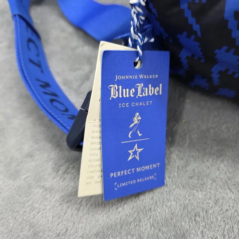 Johnnie Walker Blue Label Ice Chalet Limited Edition Puffer Bag  New with Tags
